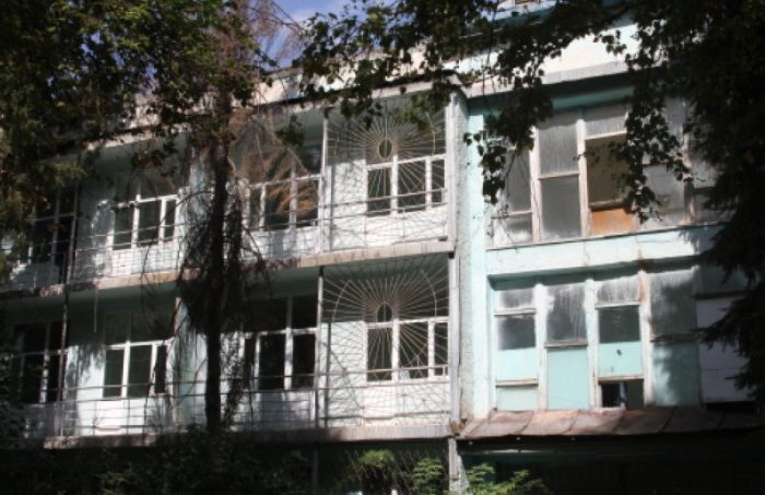 Проектировщика нового корпуса госпиталя для инвалидов ВОВ решили сменить в Алматы