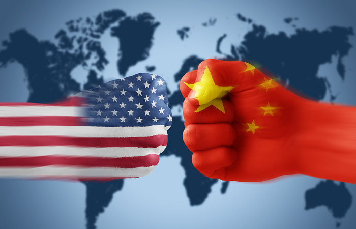Риск обострения конфронтации между КНР и США выйдет на первое место в 2019 году - эксперт