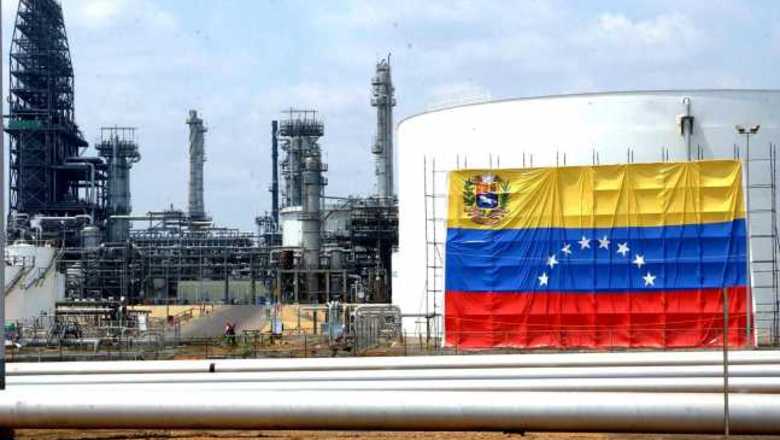 Президент Венесуэлы признал чрезвычайную энергетическую ситуацию в стране