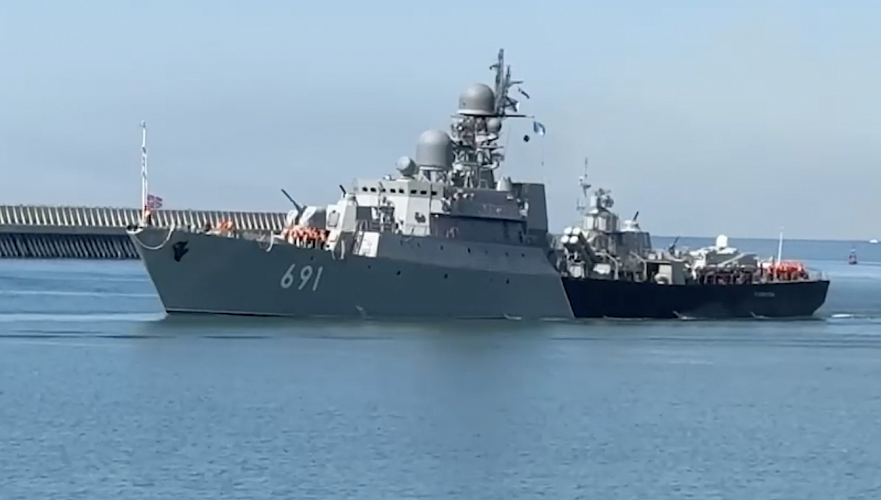 Ships of Russian Navy entered port of Aktau