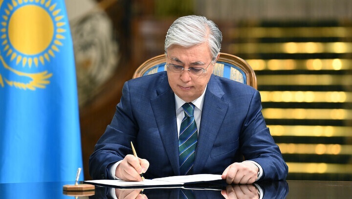 Tokayev signed law on work of French Development Agency group in Kazakhstan