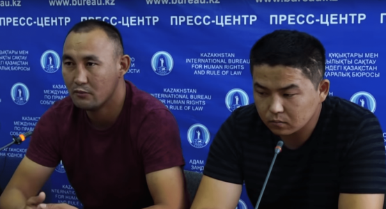 Активисты в Алматы передали письмо в ООН про попросивших политубежище казахов из Китая (видео)