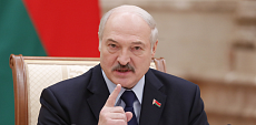 Лукашенко Ресейдің Беларусияға қазақстандық мұнайды сатып алуына тиым салуын оғаш қылық деп атады  