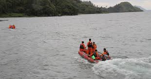 Ferry with 80 passengers sank in Indonesia