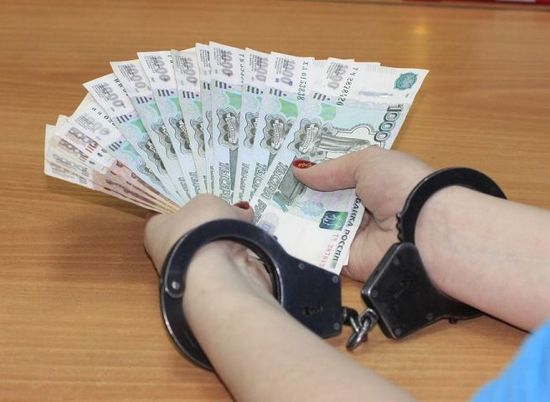 Следствие по делу о хищении 2,8 млн рублей со счета клиента банка завершено в Байконыре