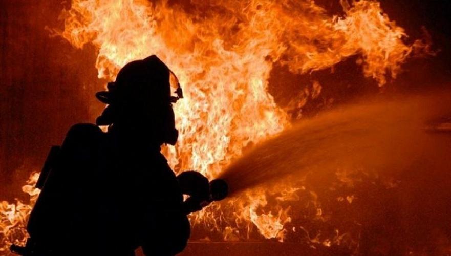 Child died and two adults were hospitalized after large fire in Almaty