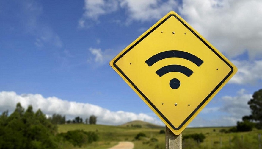 Authorities promise to provide 100% coverage of national highways with internet by 2027 in Kazakhstan