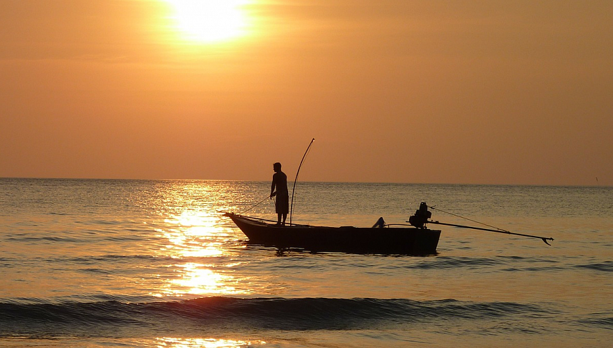 Власти Китая запретят рыболовство в верхнем течении Иртыша 