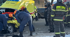 Массовое ДТП с участием «скорой» и пассажирского автобуса произошло в Уральске