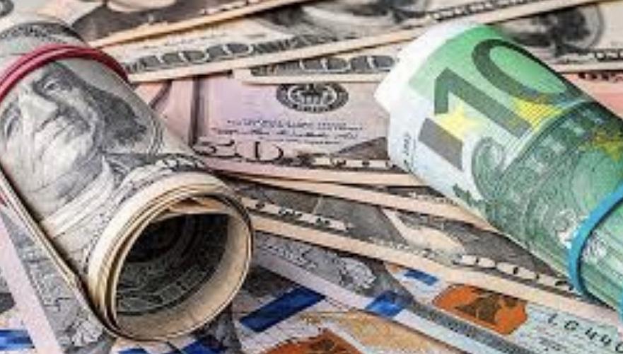 Официальные рыночные курсы валют на 2-4 июля установил Нацбанк Казахстана