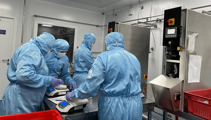 Как в Астане работает единственный в СНГ завод по производству изделий для заготовки крови