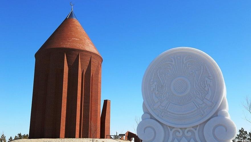 «Только супруги» – родным президентов Казахстана не нашлось места в Национальном пантеоне