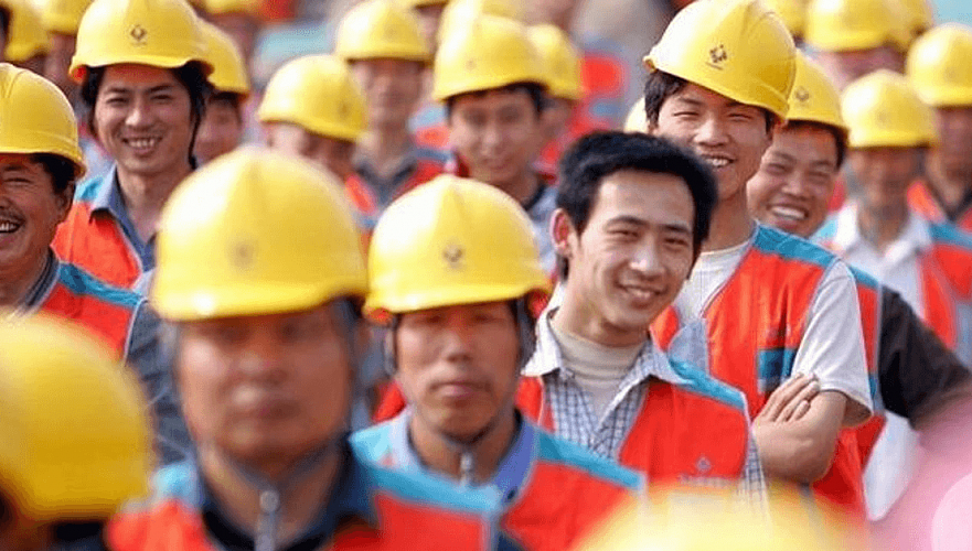 Китайцы удерживают лидерство по численности иностранных рабочих в Казахстане