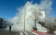 Часть домов осталась без отопления из-за повреждения на теплосетях в Павлодаре