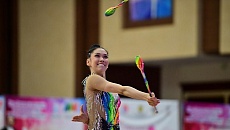 Elzhana Taniyeva won silver at Asian Gymnastics Championship in Philippines