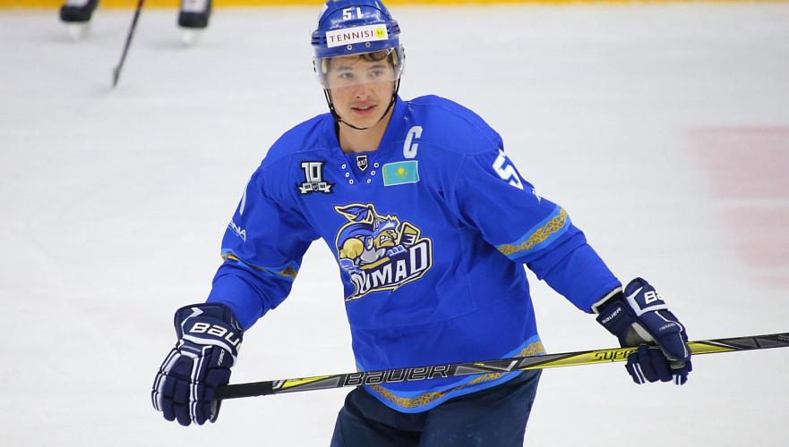 «Барыс» продлил контракты с двумя казахстанскими хоккеистами