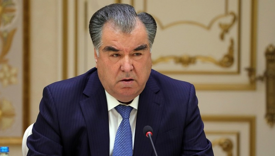 Рахмон отправил правительство Таджикистана в отставку