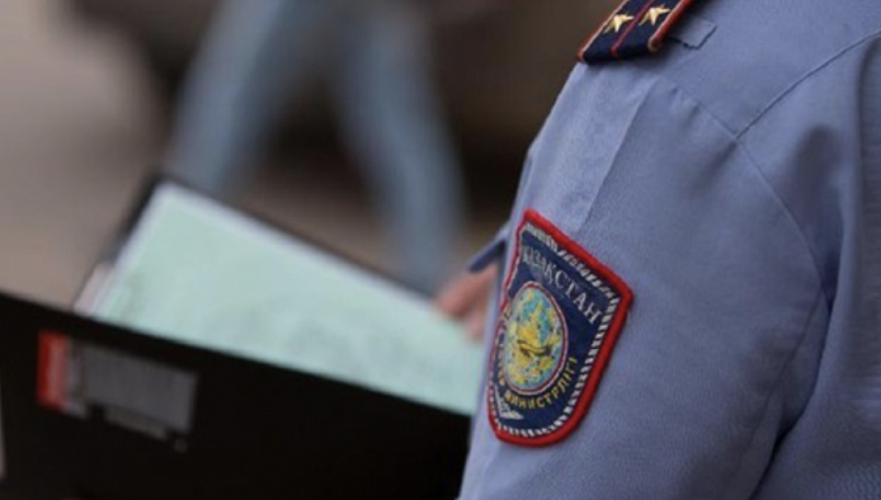 Полицейского посадили на 1,5 года тюрьмы по делу об убийстве коллеги в Алматы