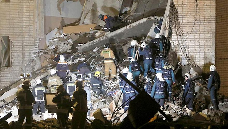 Спасатели разобрали 80% завалов на месте взрыва на заводе в России