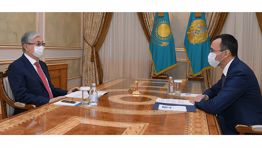 Сенат Казахстана планирует рассмотреть запрет на продажу земли иностранцам до конца апреля
