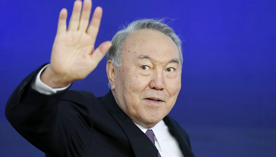 Сотни активистов из разных регионов призвали Назарбаева в Нур-Султане покинуть власть